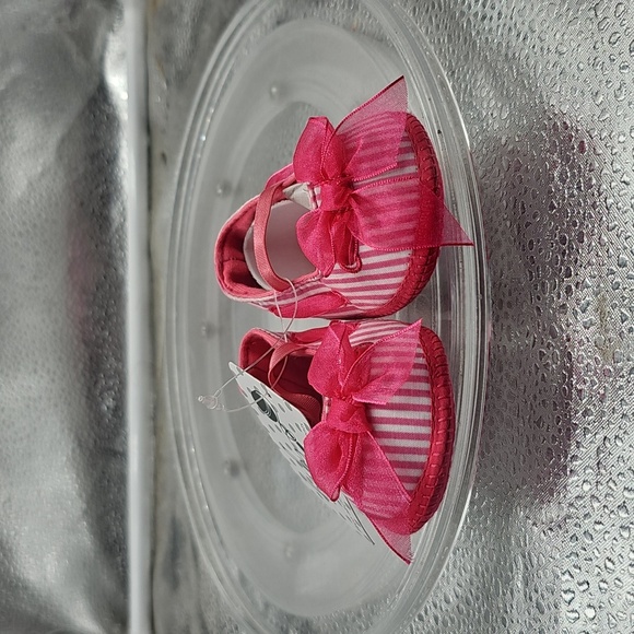 H Baby Brand Cute Little Pink Striped With Bow Mary Jane Shoes Sz 0 - Picture 2 of 8